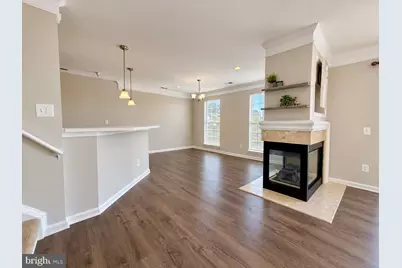 46924 Courtyard Square #301, Sterling, VA 20164 - Photo 11