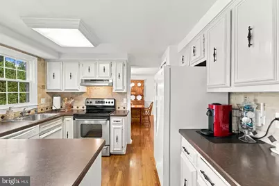 1205 Bradfield Drive SW, Leesburg, VA 20175 - Photo 11