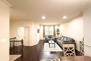 23687 Sailfish Square, Brambleton, VA 20148 - Photo 3