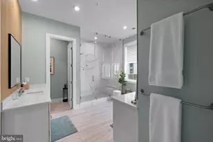 43442 Croson Ln, Ashburn, VA 20148 - Photo 39
