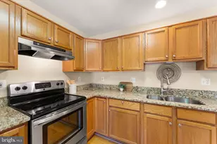 17338 Legacy Terrace, Round Hill, VA 20141 - Photo 29