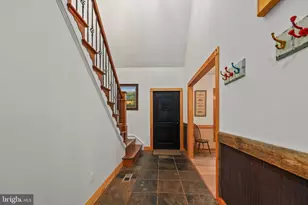 13329 Mountain Rd, Lovettsville, VA 20180 - Photo 9