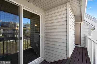 1043 Warwick Court, Sterling, VA 20164 - Photo 25