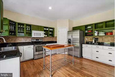 35812 Park Heights Circle, Round Hill, VA 20141 - Photo 17