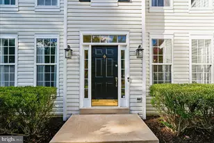 35812 Park Heights Cir, Round Hill, VA 20141 - Photo 3