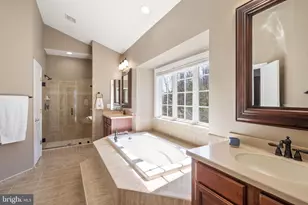 43941 Riverpoint Dr, Leesburg, VA 20176 - Photo 45