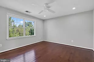 25289 Talent St, Chantilly, VA 20152 - Photo 35