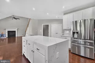 25289 Talent St, Chantilly, VA 20152 - Photo 17