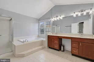 25289 Talent St, Chantilly, VA 20152 - Photo 37