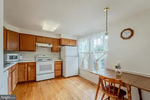 45328 Gable Square, Sterling, VA 20164 - Photo 5