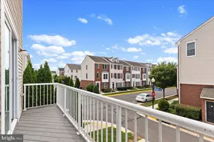 25119 McBryde Terrace, Chantilly, VA 20152 - Photo 15