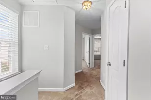 25119 McBryde Terrace, Chantilly, VA 20152 - Photo 23