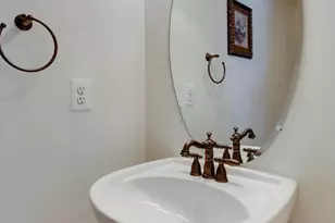 25147 Cutgrass Terrace, Aldie, VA 20105 - Photo 13