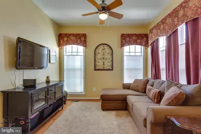 25147 Cutgrass Terrace, Aldie, VA 20105 - Photo 11
