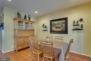 25147 Cutgrass Terrace, Aldie, VA 20105 - Photo 9