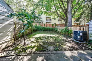 336 Roanoke Dr SE, Leesburg, VA 20175 - Photo 25