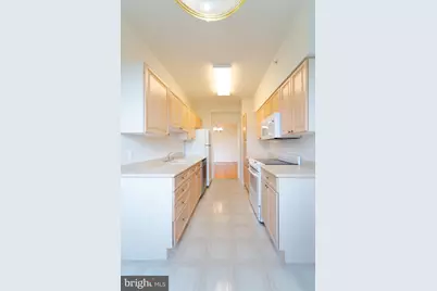 19355 Cypress Ridge Terrace #905, Leesburg, VA 20176 - Photo 35