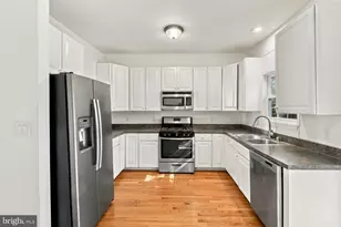45547 Reading Terrace, Sterling, VA 20166 - Photo 3