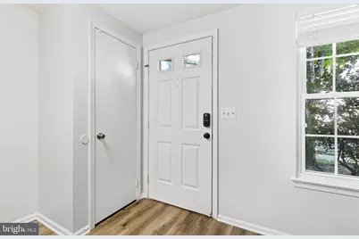 33 Alden Court, Sterling, VA 20165 - Photo 3