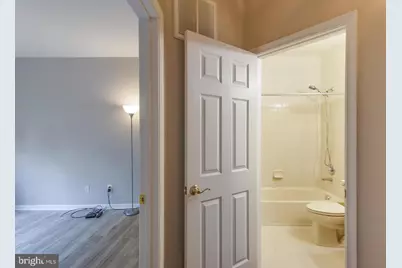 43935 Hickory Corner Terrace #113, Ashburn, VA 20147 - Photo 33