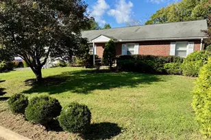 211 N 33 St, Purcellville, VA 20132 - Photo 23