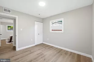 1112 S Dickenson Ave, Sterling, VA 20164 - Photo 29