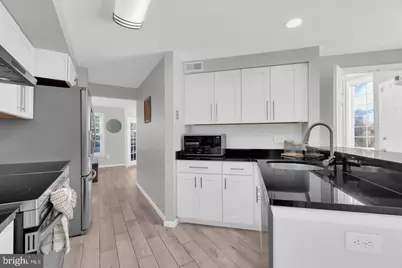 21178 Wildflower Square, Ashburn, VA 20147 - Photo 15