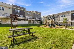 42717 Burbank Terrace, Sterling, VA 20166 - Photo 47