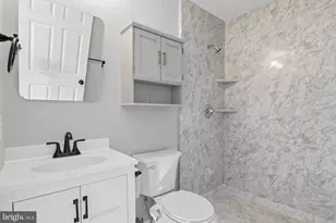303 W Church Rd, Sterling, VA 20164 - Photo 15