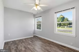 303 W Church Rd, Sterling, VA 20164 - Photo 17