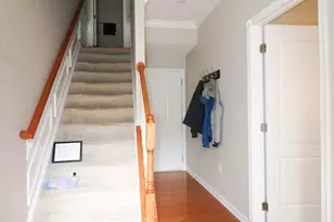 23073 Weybridge Square, Broadlands, VA 20148 - Photo 3