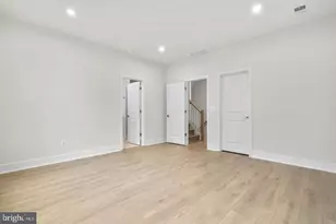 4 Picasso Square, Ashburn, VA 20148 - Photo 15