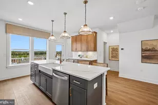 42596 Waxpool Rd, Ashburn, VA 20148 - Photo 11