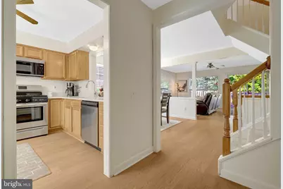43309 Parlor Square, Ashburn, VA 20147 - Photo 3