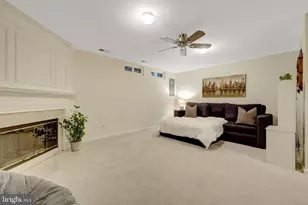 43309 Parlor Square, Ashburn, VA 20147 - Photo 23