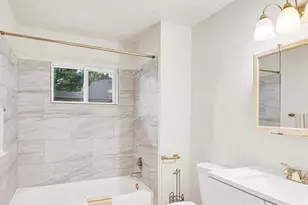 226 N Auburn Dr, Sterling, VA 20164 - Photo 13