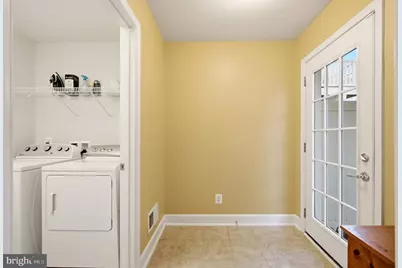 197 Great Laurel Square SE, Leesburg, VA 20175 - Photo 7