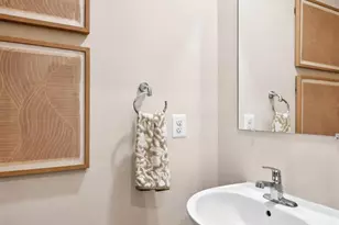 42665 Darala Dr, Ashburn, VA 20147 - Photo 11
