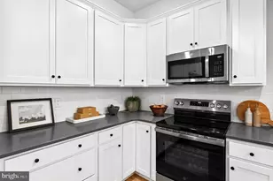 42665 Darala Dr, Ashburn, VA 20147 - Photo 7