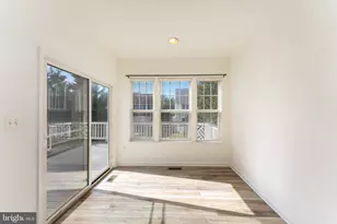 42795 Shaler St, Chantilly, VA 20152 - Photo 9
