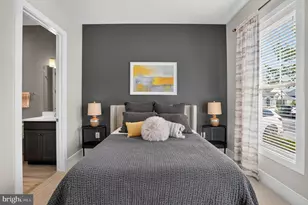23677 Jayadev Ter, Ashburn, VA 20148 - Photo 57