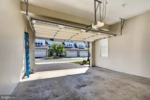 23677 Jayadev Ter, Ashburn, VA 20148 - Photo 115