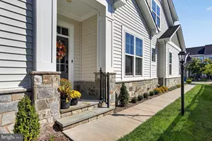 23677 Jayadev Ter, Ashburn, VA 20148 - Photo 7
