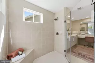 42746 Explorer Dr, Brambleton, VA 20148 - Photo 45