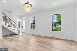45 S Loudoun St, Lovettsville, VA 20180 - Photo 3