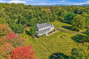 37804 Clearbrook Ln, Lovettsville, VA 20180 - Photo 3