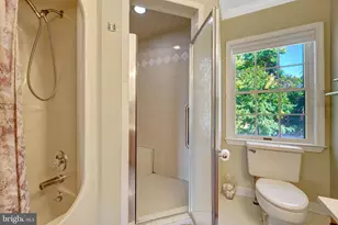 37804 Clearbrook Ln, Lovettsville, VA 20180 - Photo 17