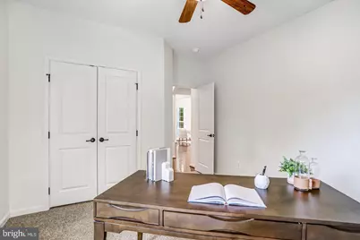 26798 Barnsley Place, Chantilly, VA 20152 - Photo 19