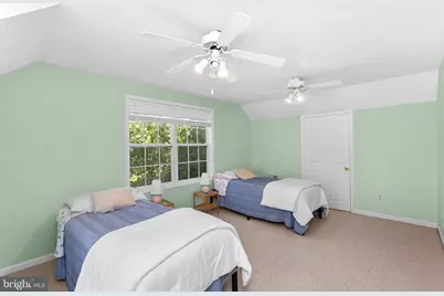 19091 Youngs Cliff Road, Sterling, VA 20165 - Photo 49