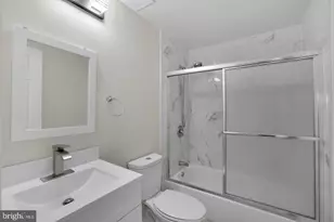 14 Simeon Ln, Sterling, VA 20164 - Photo 7
